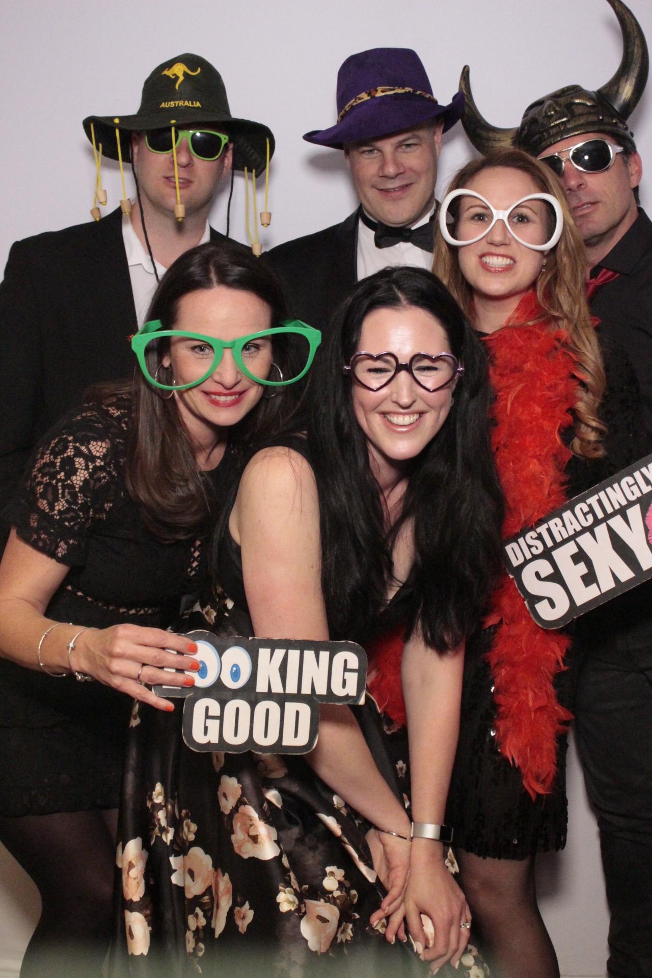 Danielle’s 40th birthday | View more photos from the event at gallery.myphotoboothexperience.co.uk/u/MyPhotoBoothExperienceLtd/Danielle’s-40th-birthday